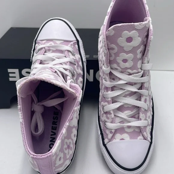 Converse WMNS A08118F
CTAS HI
STARDUST LILAC/GRAPE FIZZ.Sneakers Chuck Taylor Al - Picture 12 of 16